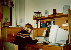 class14.jpg (46336 bytes)