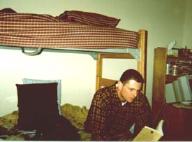 class2.jpg (47188 bytes)