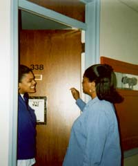 class5.jpg (48997 bytes)